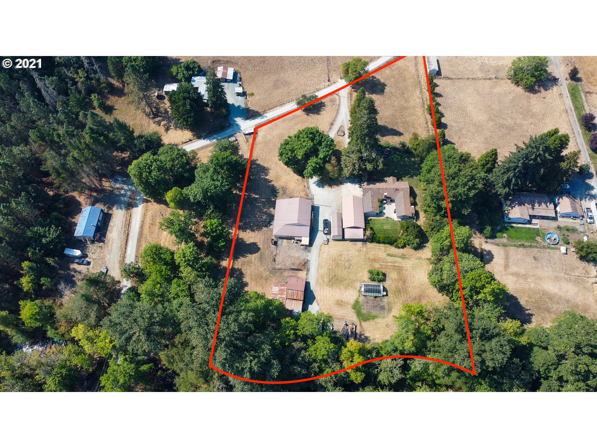 252 Forest Road Myrtle Creek, OR 97457 - Photo 31 of 32 Gallery Image 31