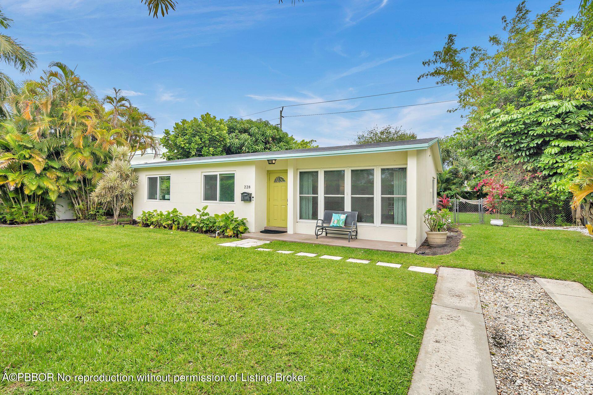 228 Gregory Road West Palm Beach, FL 33405 - Photo 1 of 26 1