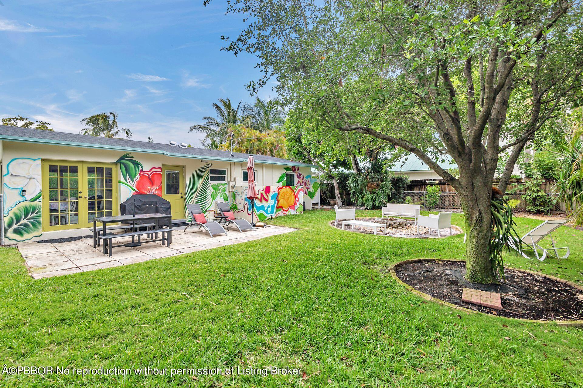 228 Gregory Road West Palm Beach, FL 33405 - Photo 17 of 26 17