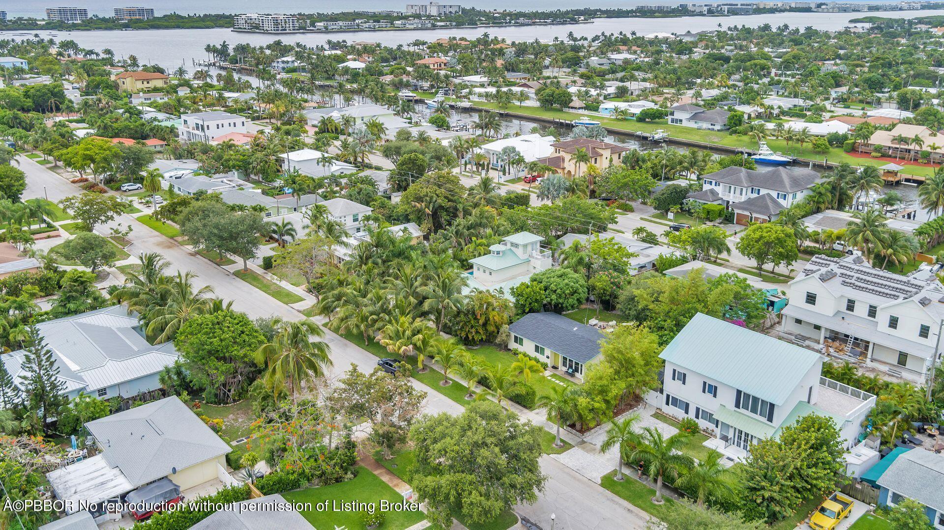 228 Gregory Road West Palm Beach, FL 33405 - Photo 24 of 26 28