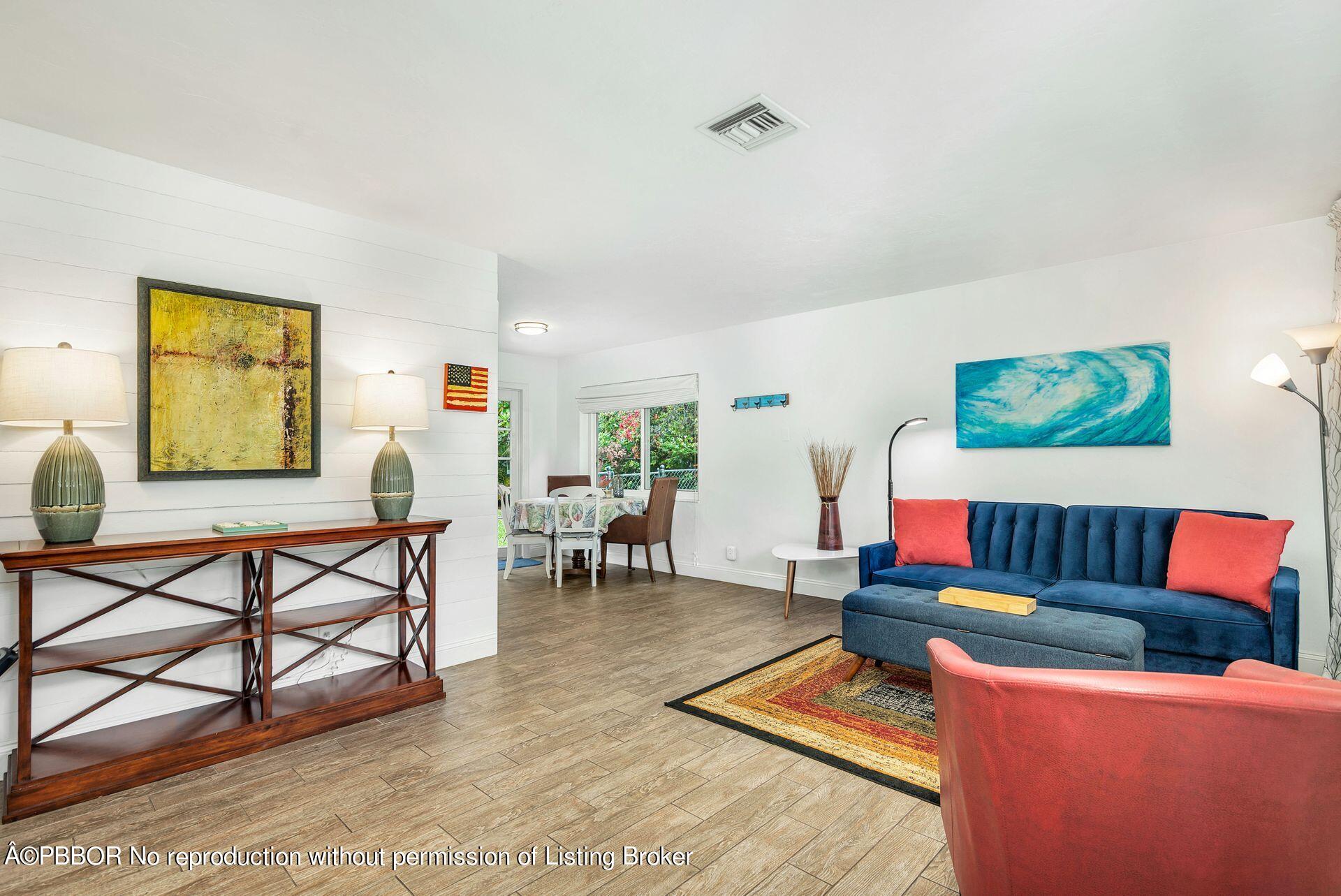 228 Gregory Road West Palm Beach, FL 33405 - Photo 4 of 26 4