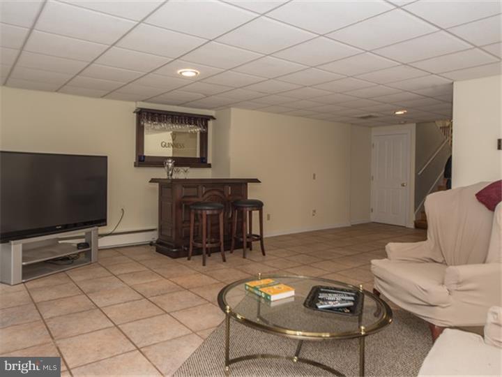 1519 Cedar Top Road Reading, PA 19607 - Photo 11 of 25