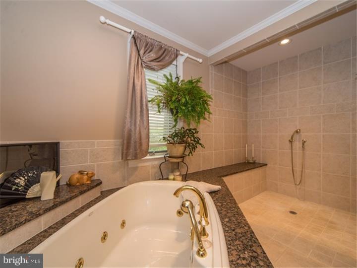 1519 Cedar Top Road Reading, PA 19607 - Photo 17 of 25