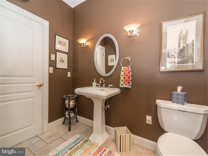 1519 Cedar Top Road Reading, PA 19607 - Photo 18 of 25