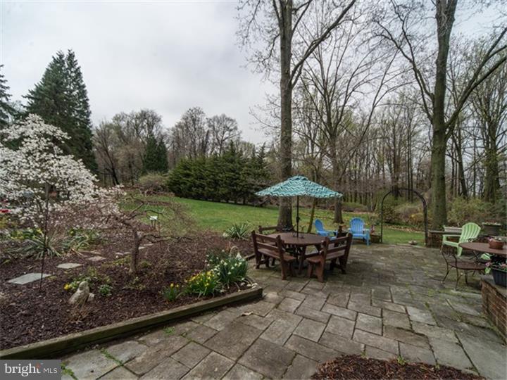 1519 Cedar Top Road Reading, PA 19607 - Photo 23 of 25