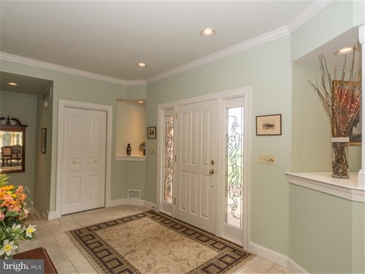 1519 Cedar Top Road Reading, PA 19607 - Photo 5 of 25