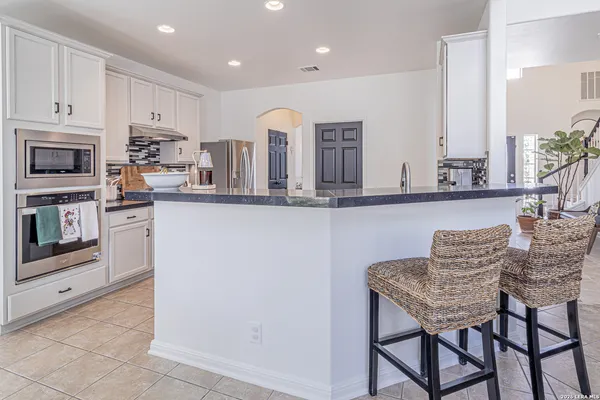 $500,000 | 20810 Paso Rocoso, San Antonio, TX 78258
