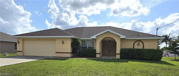 $2,500 | 4614 Southwest 9th Place, Cape Coral, FL 33914