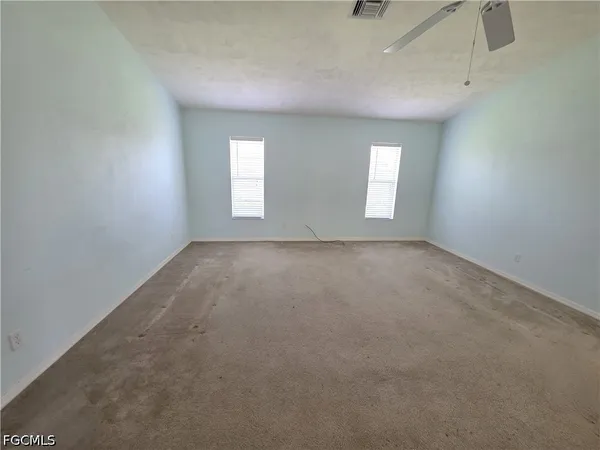 $2,500 | 4614 Southwest 9th Place, Cape Coral, FL 33914