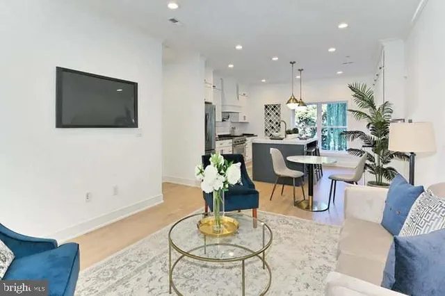 $4,900 | 1313 Orren Street Northeast, Unit 3, Washington, DC 20002