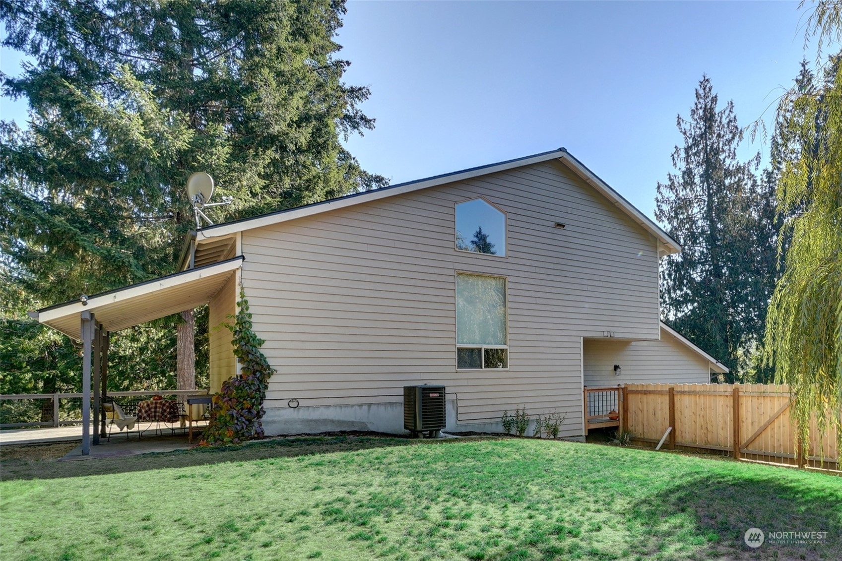 240 Northeast Riverside Place Belfair, WA 98528 - Photo 21 of 40 Gallery Image 21