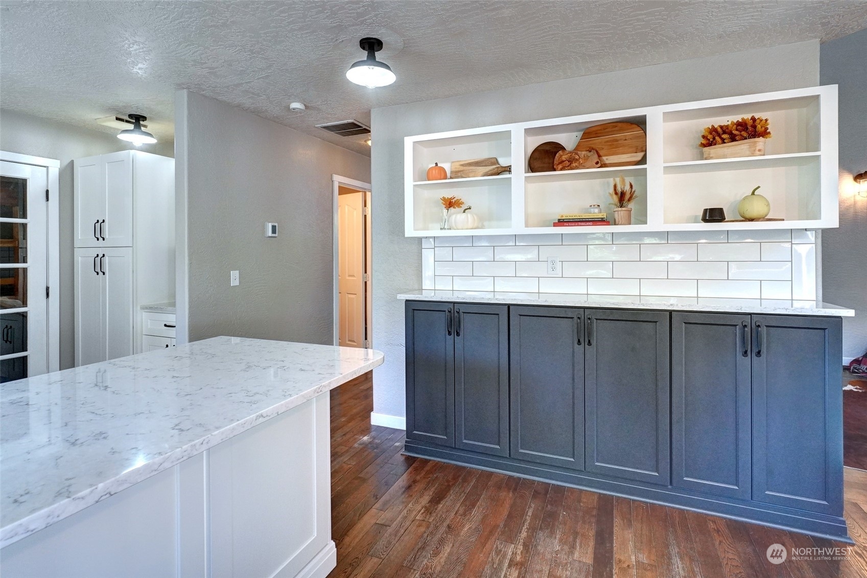 240 Northeast Riverside Place Belfair, WA 98528 - Photo 10 of 40 Gallery Image 10
