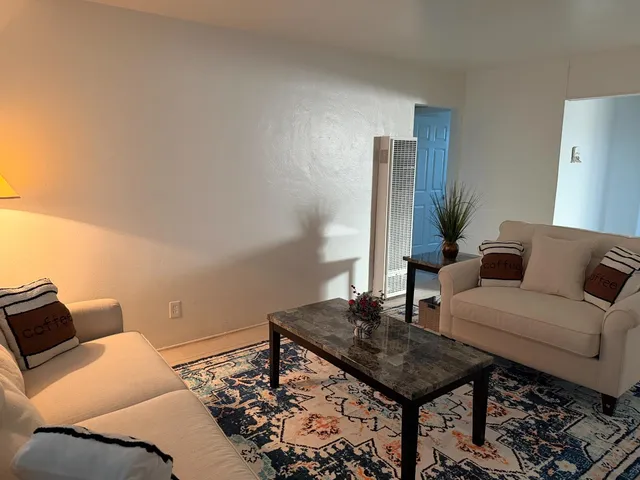 $290,000 | 3636 27th Avenue, Sacramento, CA 95820