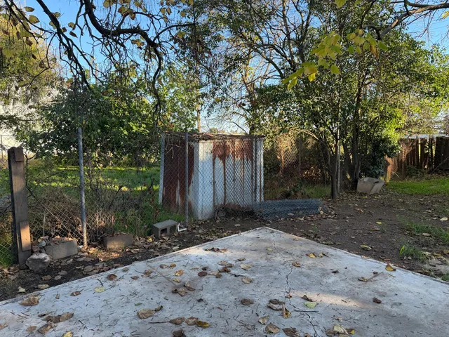 $290,000 | 3636 27th Avenue, Sacramento, CA 95820