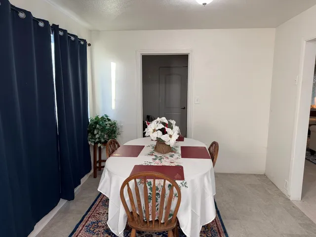 $290,000 | 3636 27th Avenue, Sacramento, CA 95820