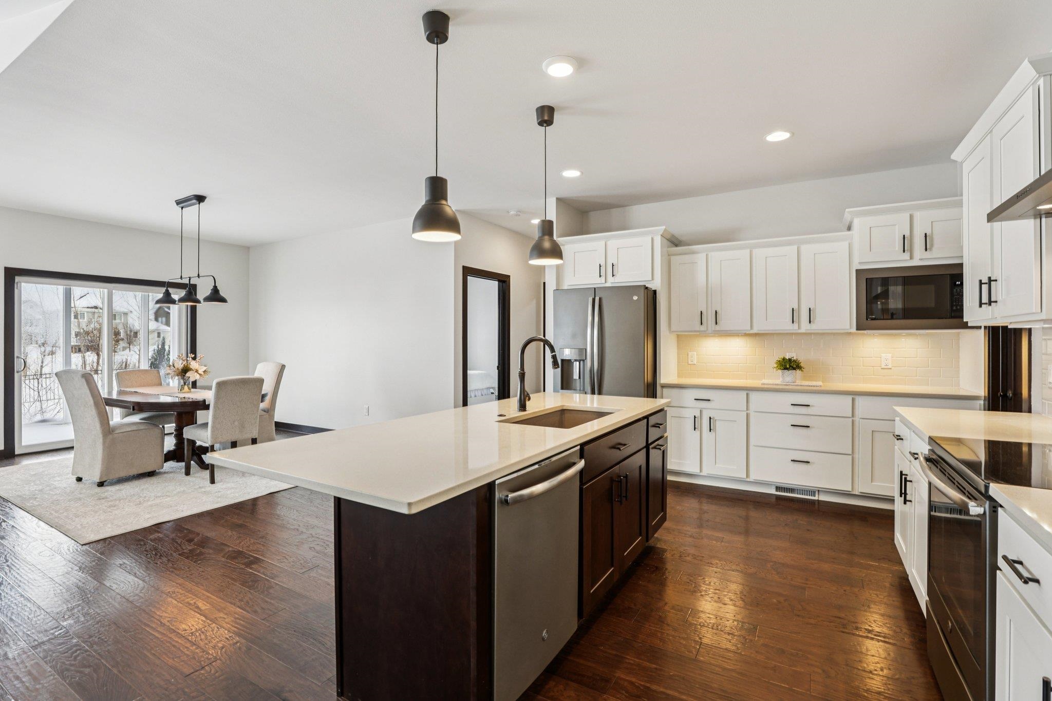 5830 Eagle Prairie Court Middleton, WI 53597 - Photo 14 of 46