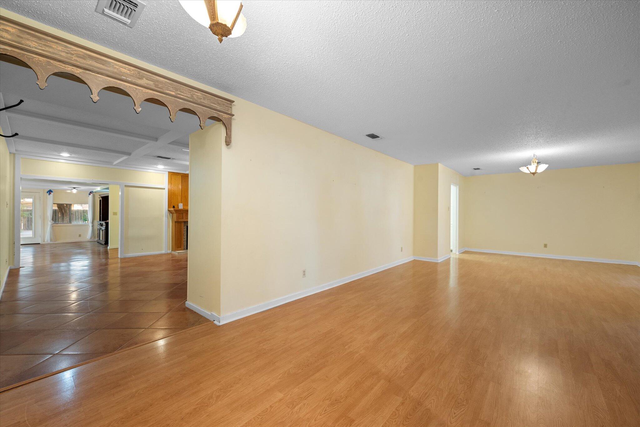 4502 20th Street Lubbock, TX 79407 - Photo 3 of 38 04-4502 20th_4591