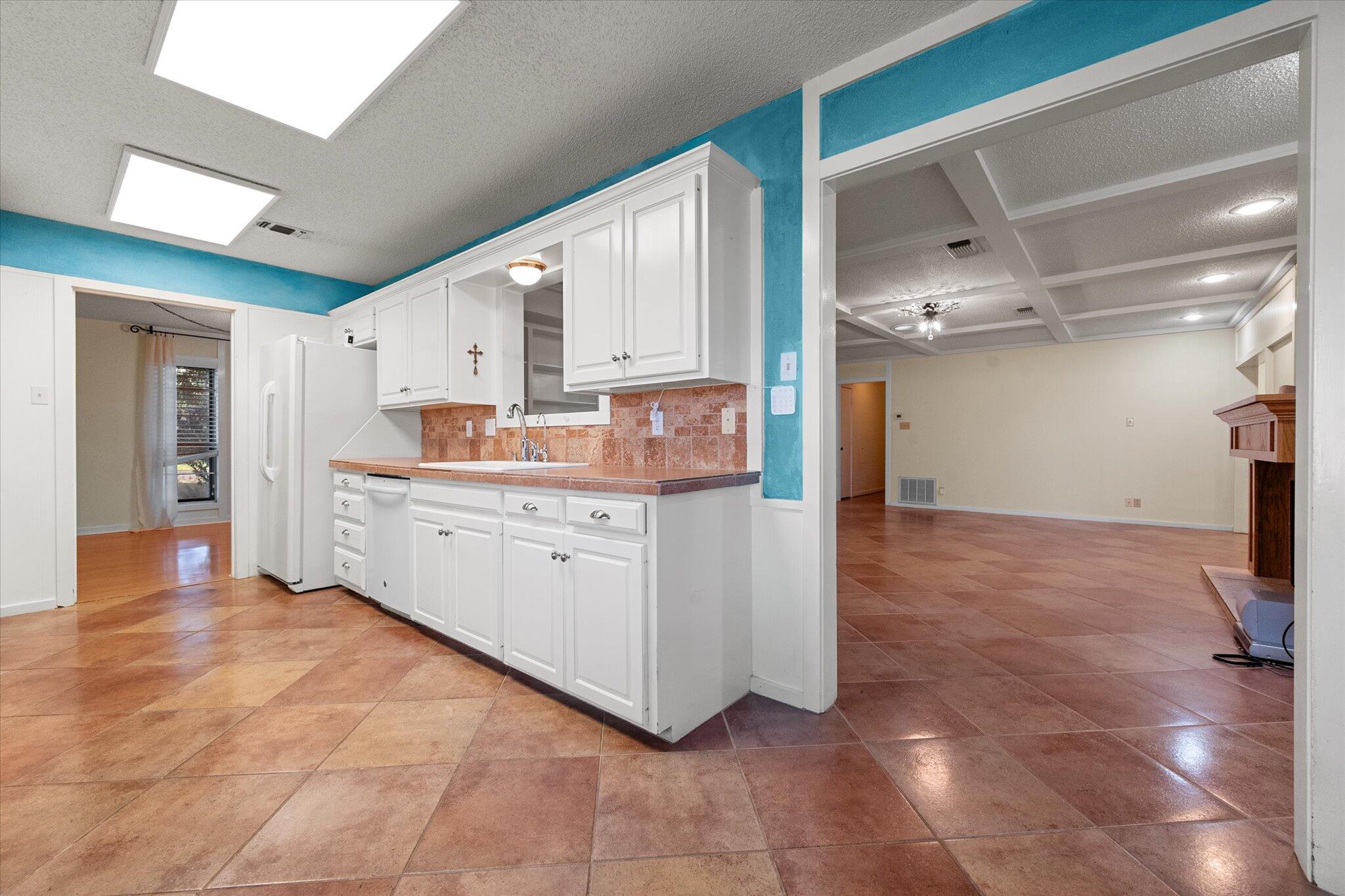 4502 20th Street Lubbock, TX 79407 - Photo 9 of 38 10-4502 20th_4621