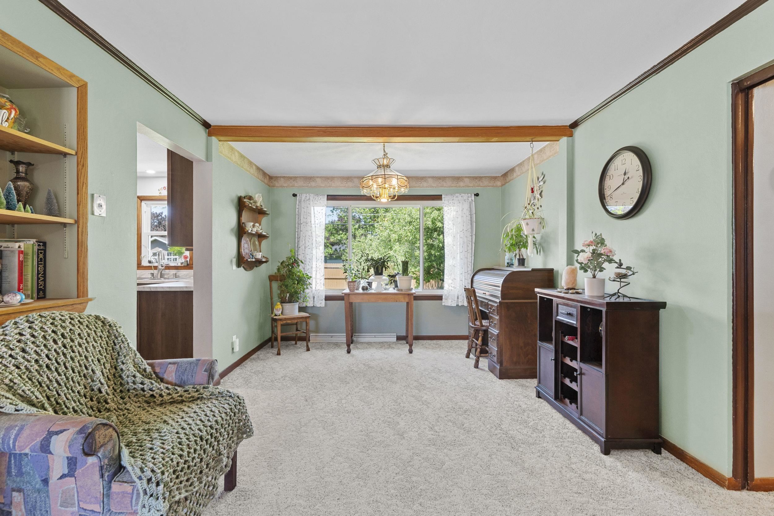 618 East Harding Drive Appleton, WI 54915 - Photo 16 of 33