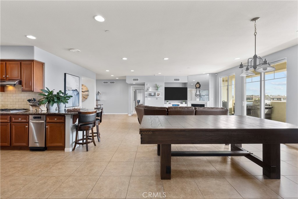 4240 Tradewinds Drive Oxnard, CA 93035 - Photo 18 of 43