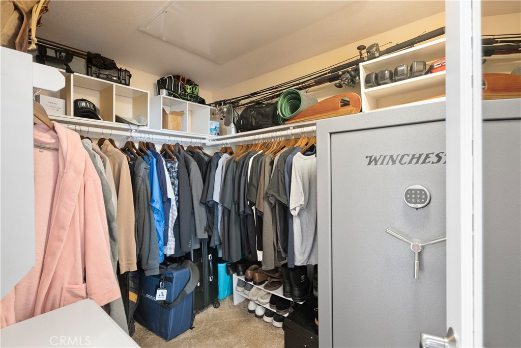 4240 Tradewinds Drive Oxnard, CA 93035 - Photo 35 of 43