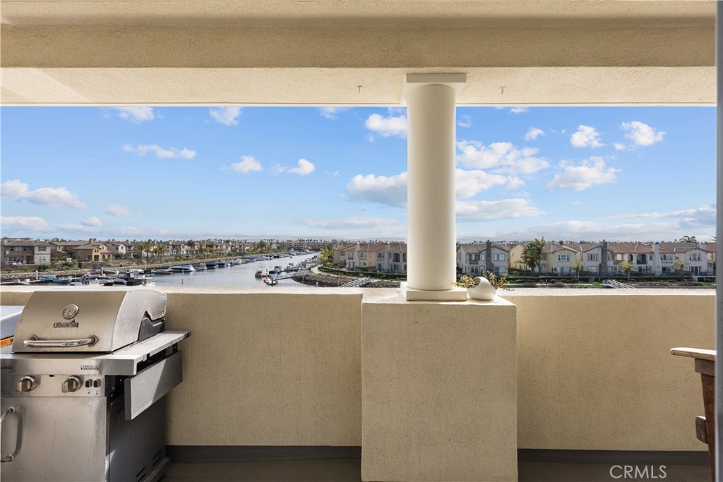 4240 Tradewinds Drive Oxnard, CA 93035 - Photo 7 of 43