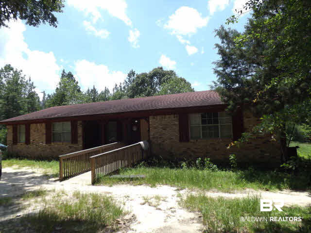373 Heaton Circle Brewton, AL 36426 - Photo 1 of 16