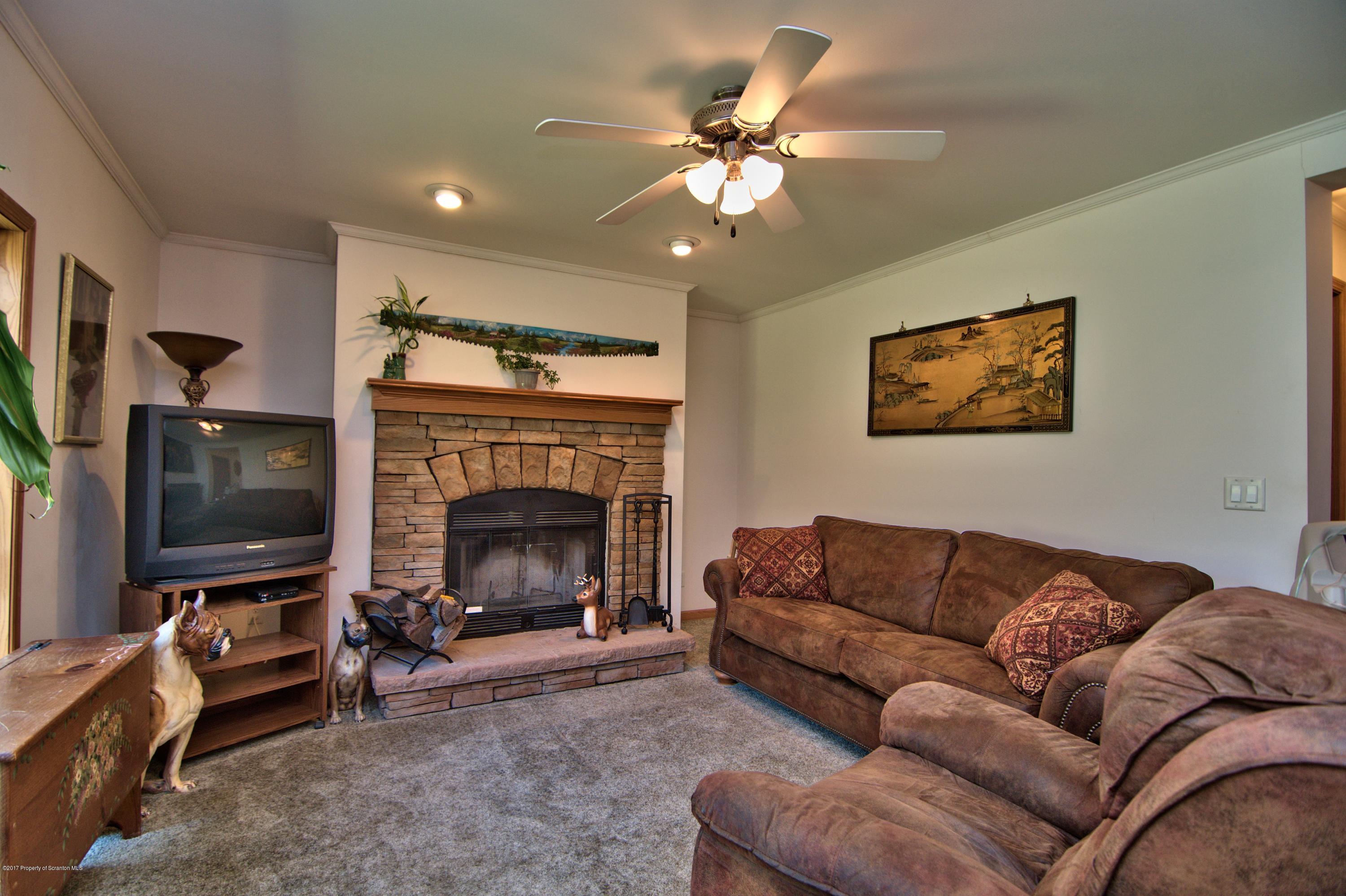 1519 Lithia Valley Road Factoryville, PA 18419 - Photo 17 of 42 Gallery Image 17