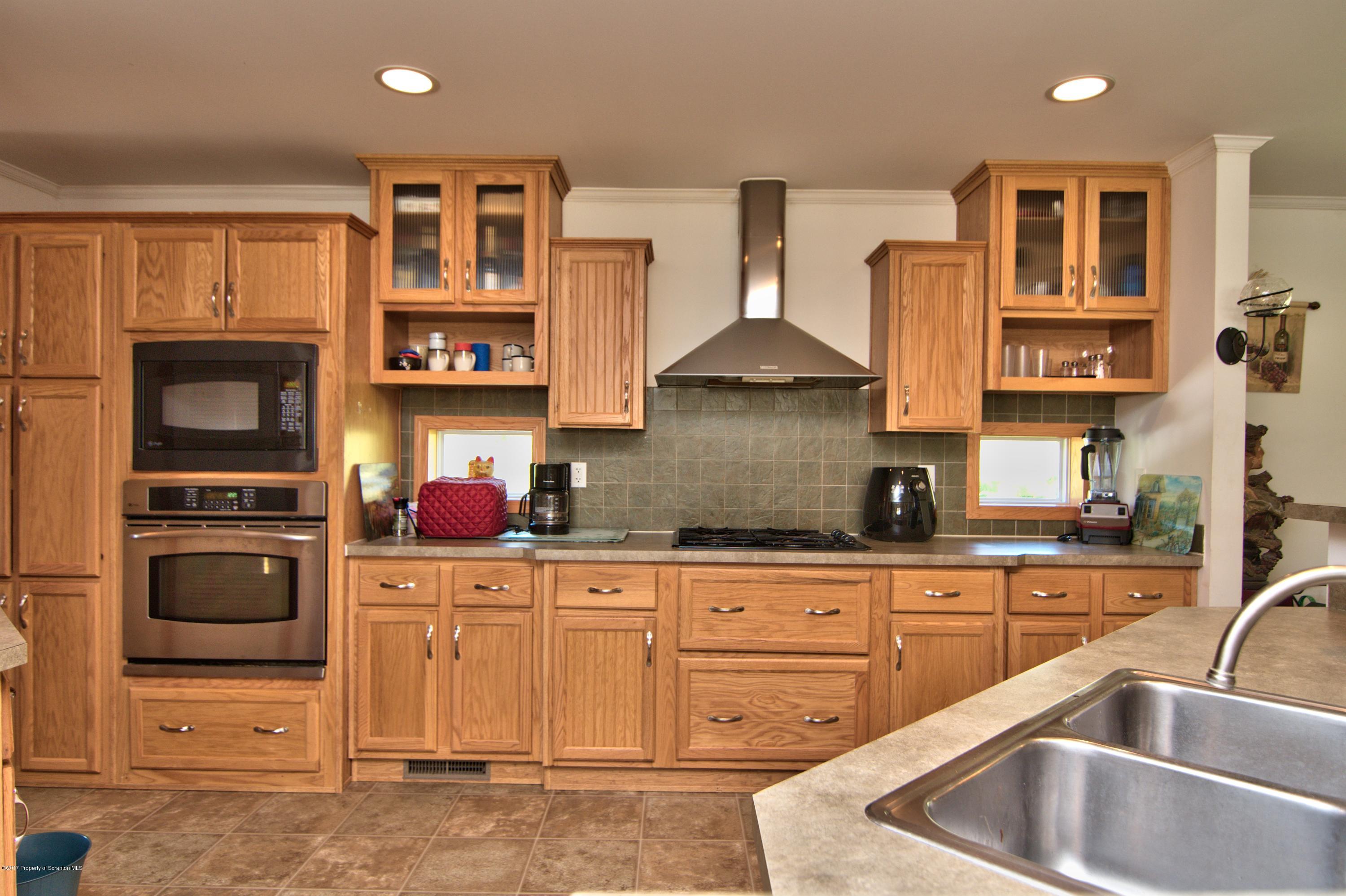 1519 Lithia Valley Road Factoryville, PA 18419 - Photo 7 of 42 Gallery Image 7