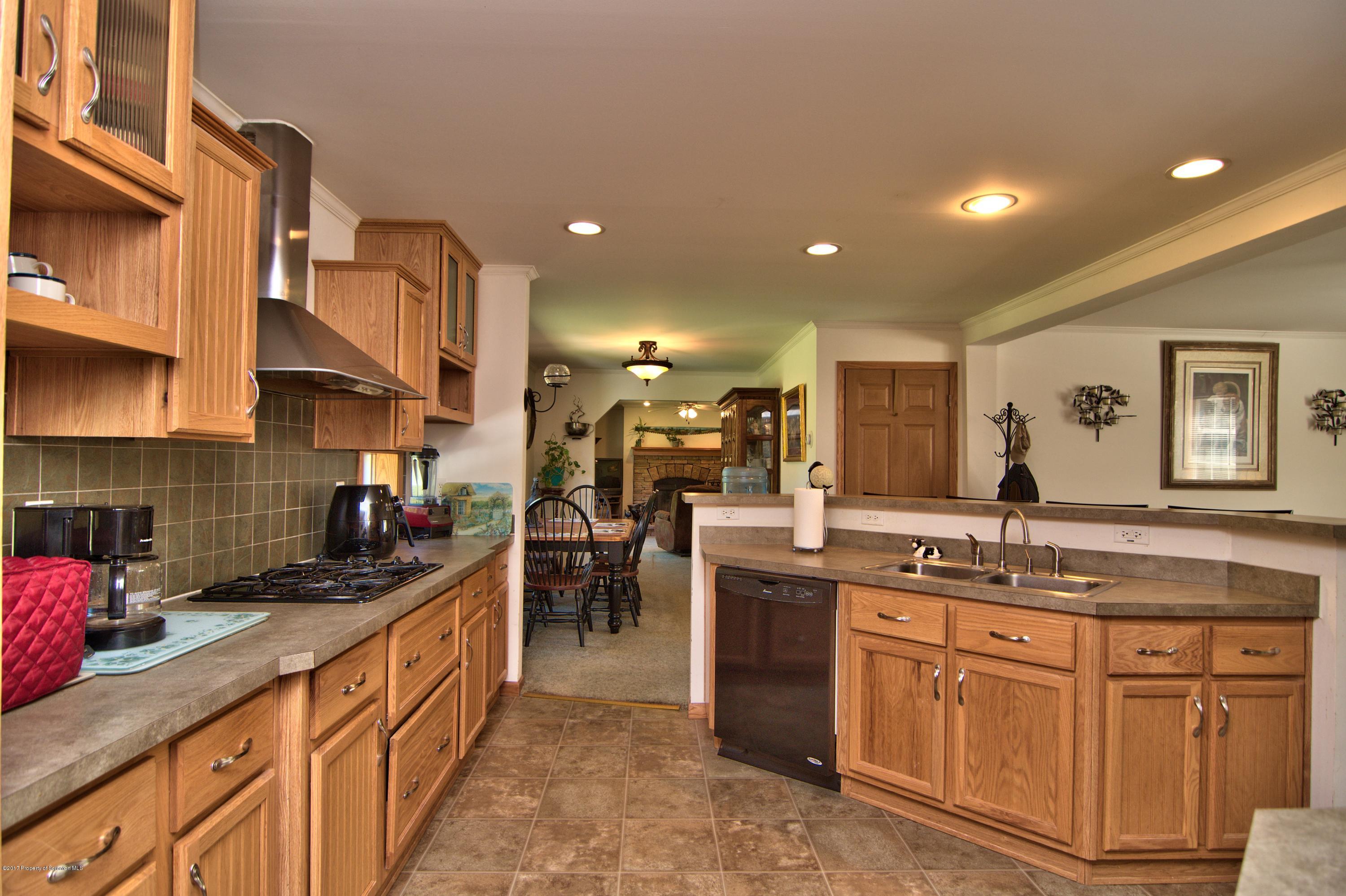 1519 Lithia Valley Road Factoryville, PA 18419 - Photo 9 of 42 Gallery Image 9