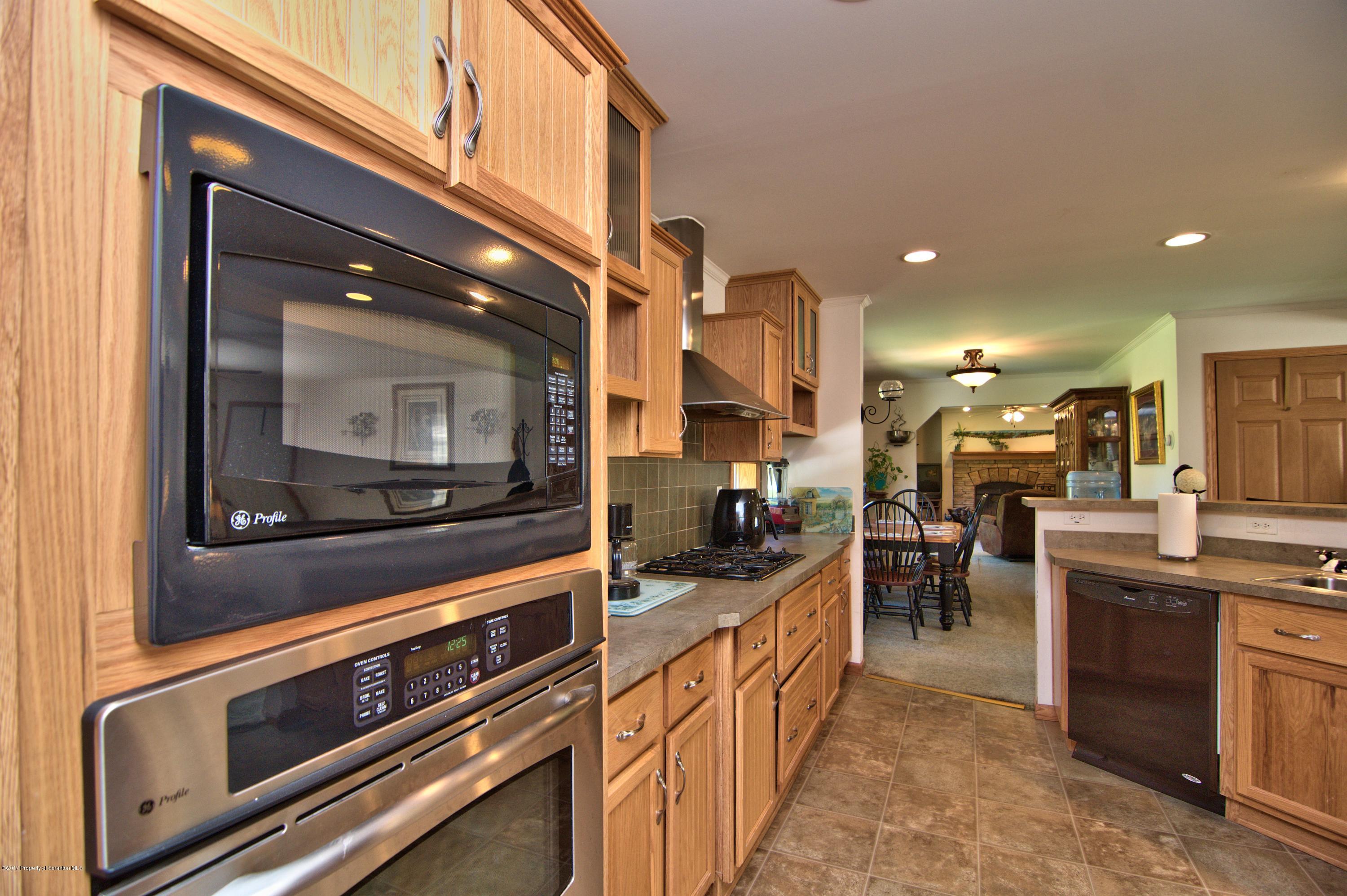 1519 Lithia Valley Road Factoryville, PA 18419 - Photo 10 of 42 Gallery Image 10