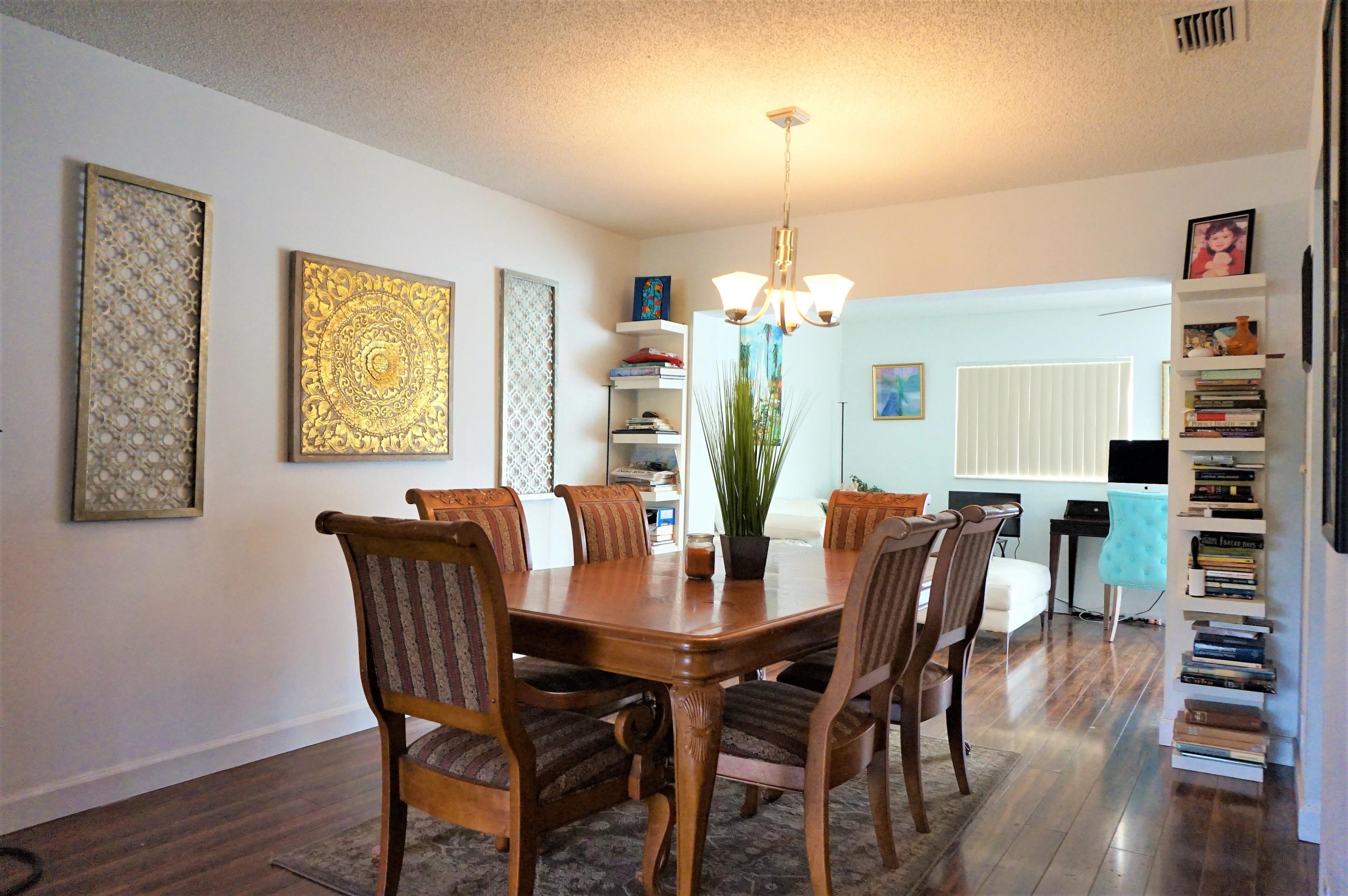 1740 Southwest 12th Street Boca Raton, FL 33486 - Photo 4 of 16 DSC06305 (2)