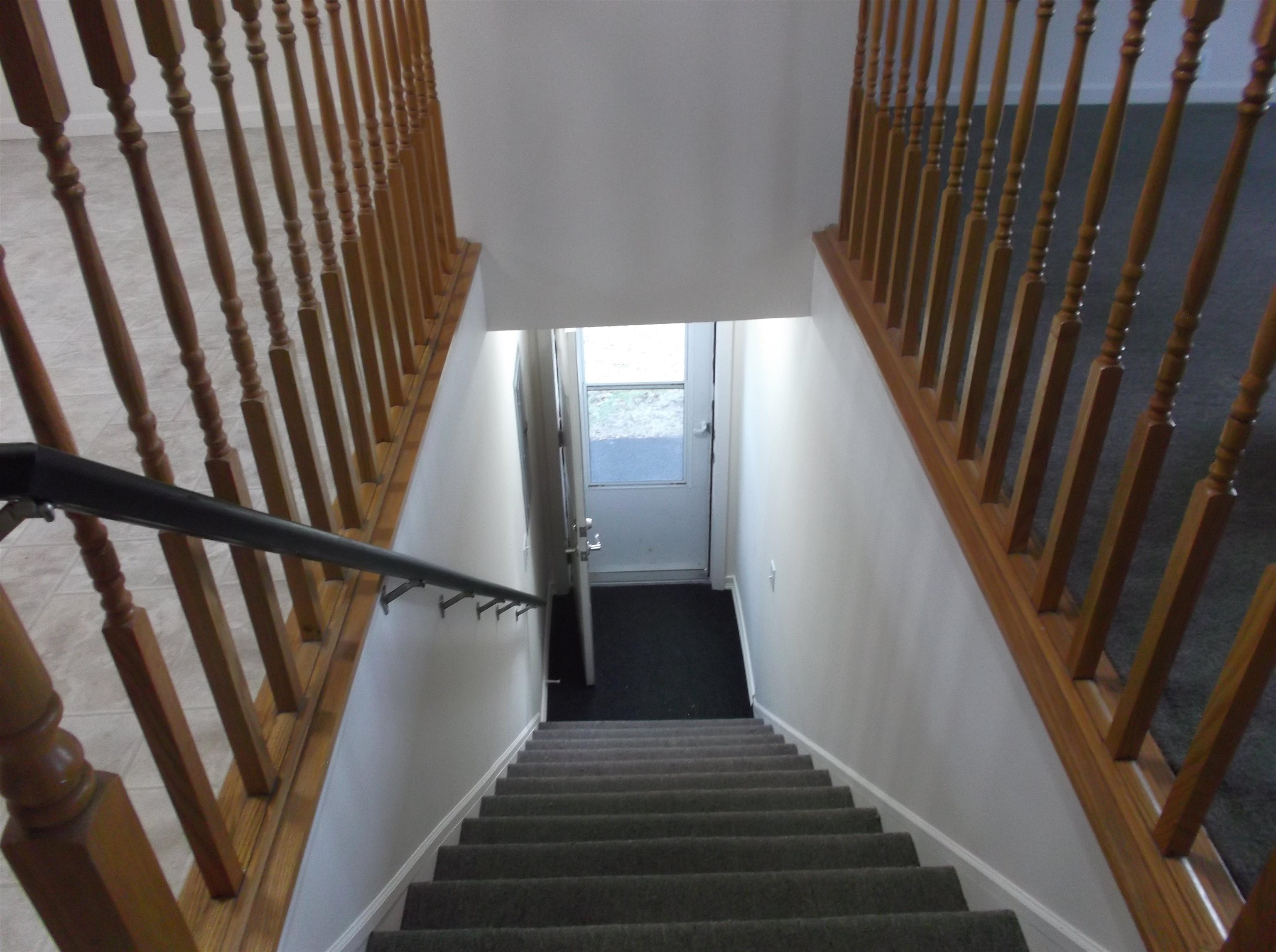 56 Swift Street South Burlington, VT 05403 - Photo 9 of 14