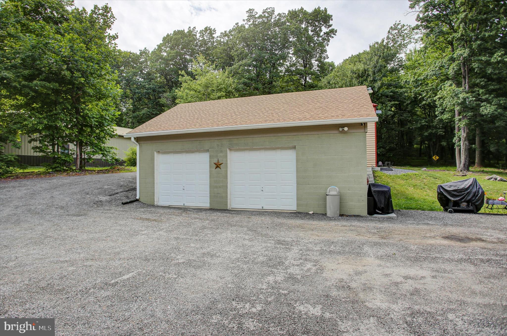 2355 Iron Springs Road Fairfield, PA 17320 - Photo 9 of 59