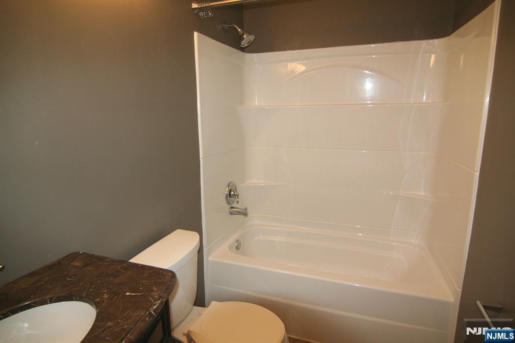 335 Linden Street Mahwah, NJ 07430 - Photo 12 of 15