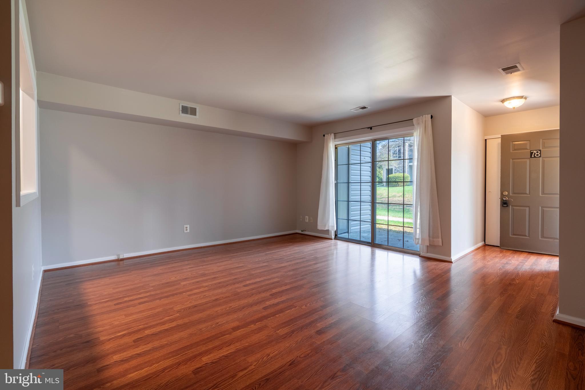 78 Ramsgate Court Blue Bell, PA 19422 - Photo 5 of 30 Living Room