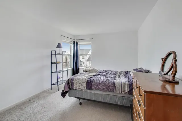 $495,000 | 2409 Bluewater Drive, Wauconda, IL 60084