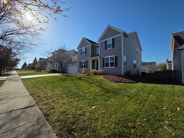 $495,000 | 2409 Bluewater Drive, Wauconda, IL 60084