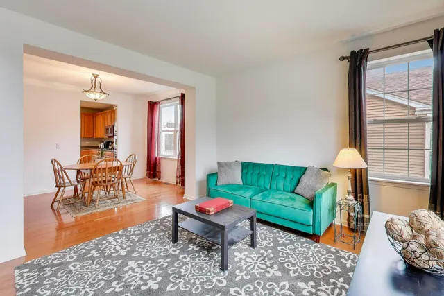 $495,000 | 2409 Bluewater Drive, Wauconda, IL 60084