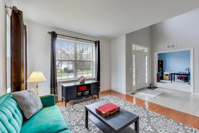 $495,000 | 2409 Bluewater Drive, Wauconda, IL 60084