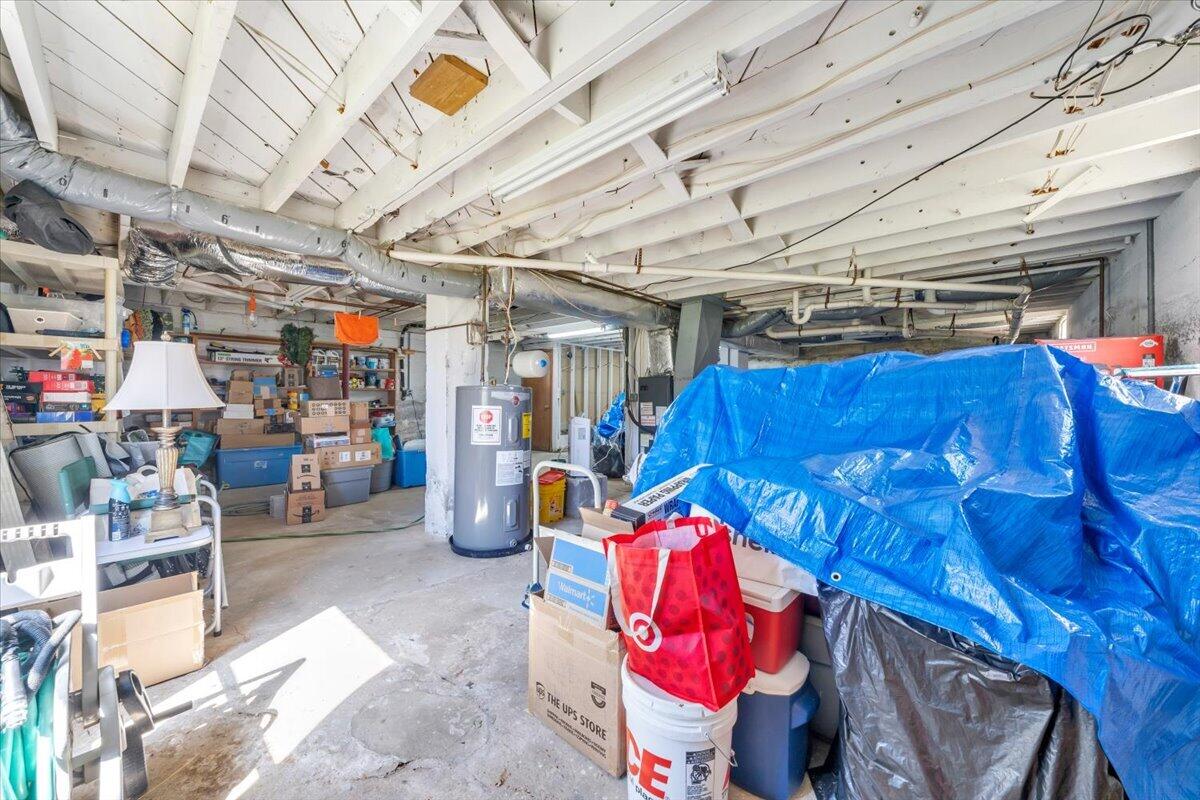 841 Bedford Road Vinton, VA 24179 - Photo 31 of 50 31-MIB00510