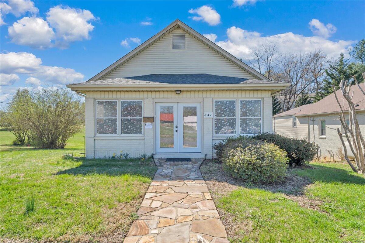 841 Bedford Road Vinton, VA 24179 - Photo 45 of 50 45-MIB00534