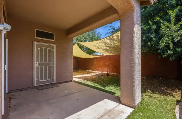 $2,200 | 6519 South 5th Way, Phoenix, AZ 85042