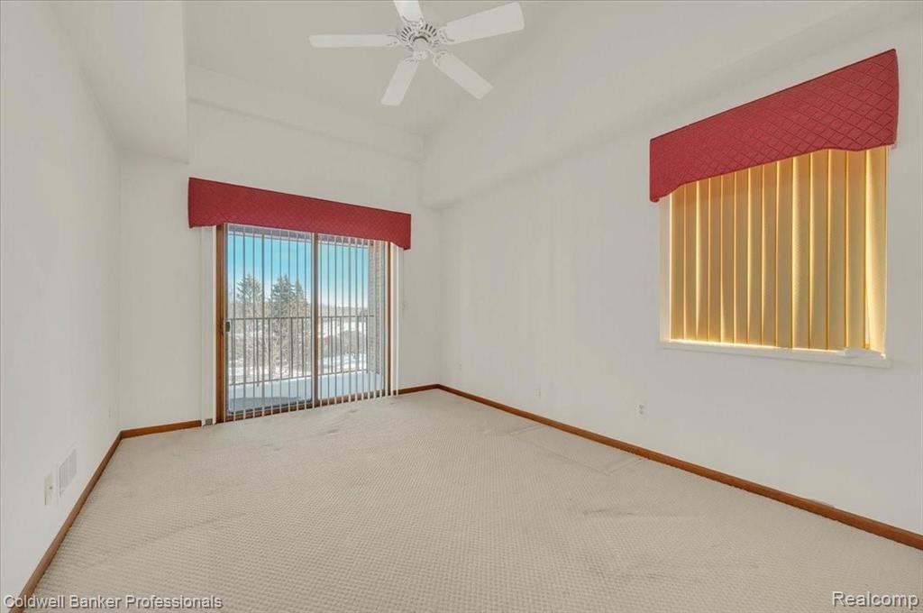 875 Green View Court, Unit 62 Rochester, MI 48307 - Photo 18 of 25