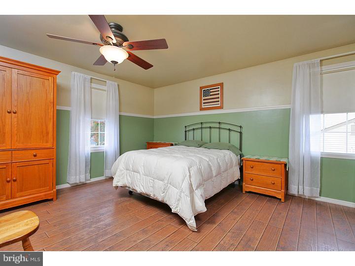 118 Coopers Kill Road Delran, NJ 08075 - Photo 14 of 19 Master Bedroom