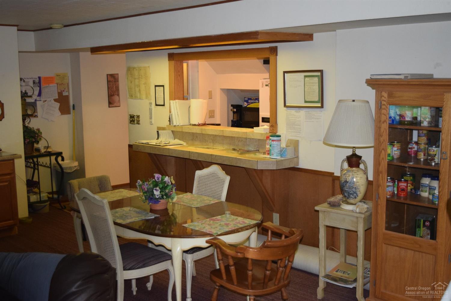 22060 Neff Road Bend, OR 97701 - Photo 21 of 25 Gallery Image 21