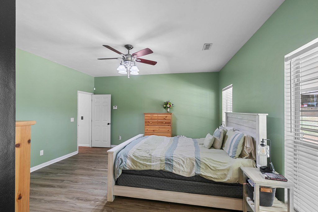 115 Walden Pond Road Headland, AL 36345 - Photo 19 of 47