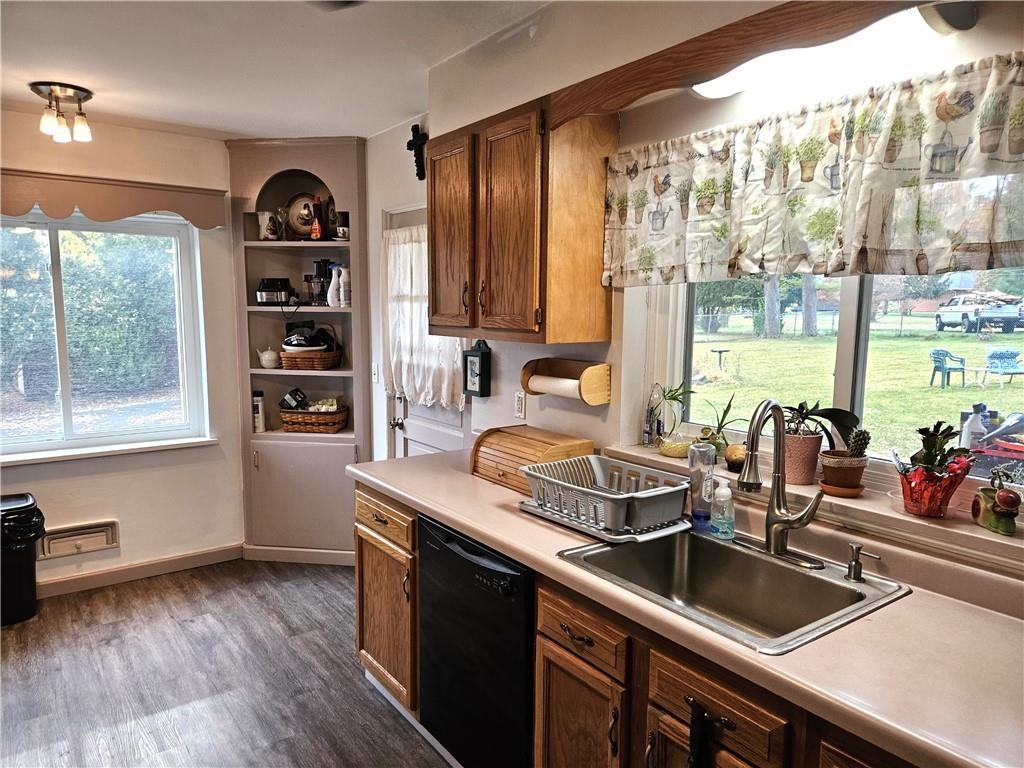 894 Marion Road Indiana, PA 15701 - Photo 8 of 37 Gallery Image 8