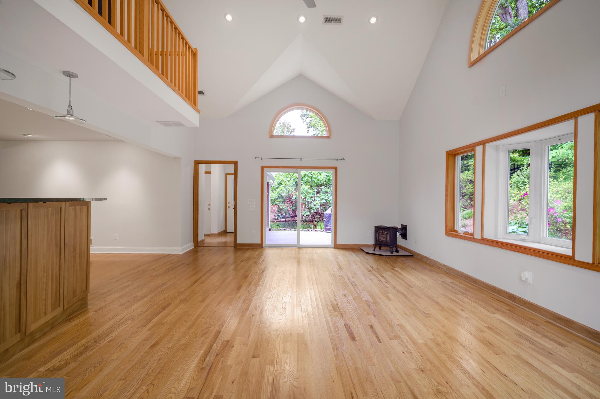3111 North Thomas Street Arlington, VA 22207 - Photo 6 of 40 wooden floor in an empty room with a window