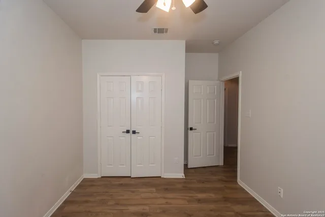 $1,950 | 137 Conway Castle Drive, New Braunfels, TX 78130